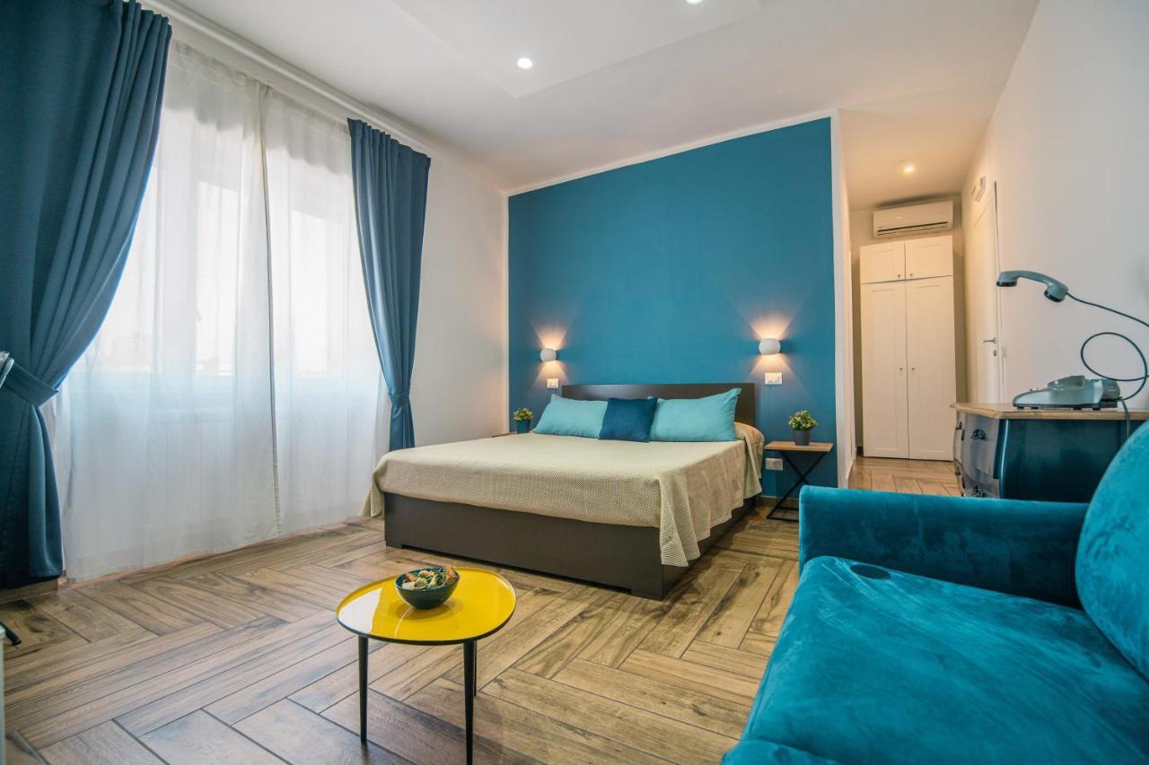 Hub Ferroviario - 12 Posti Letto Per Il Tuo Gruppo A Napoli Con Wifi E Netflix Bed and Breakfast Εξωτερικό φωτογραφία