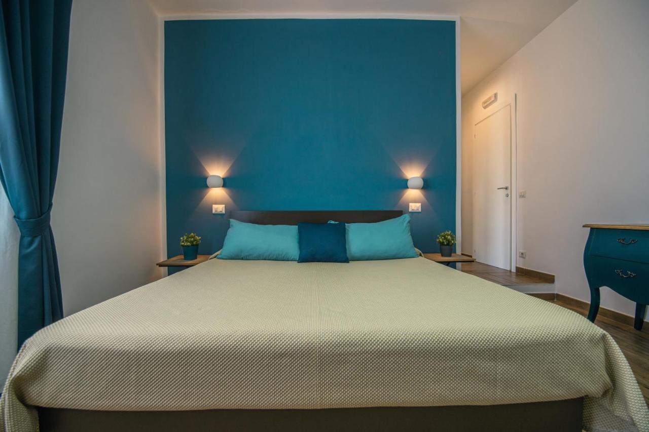 Hub Ferroviario - 12 Posti Letto Per Il Tuo Gruppo A Napoli Con Wifi E Netflix Bed and Breakfast Εξωτερικό φωτογραφία